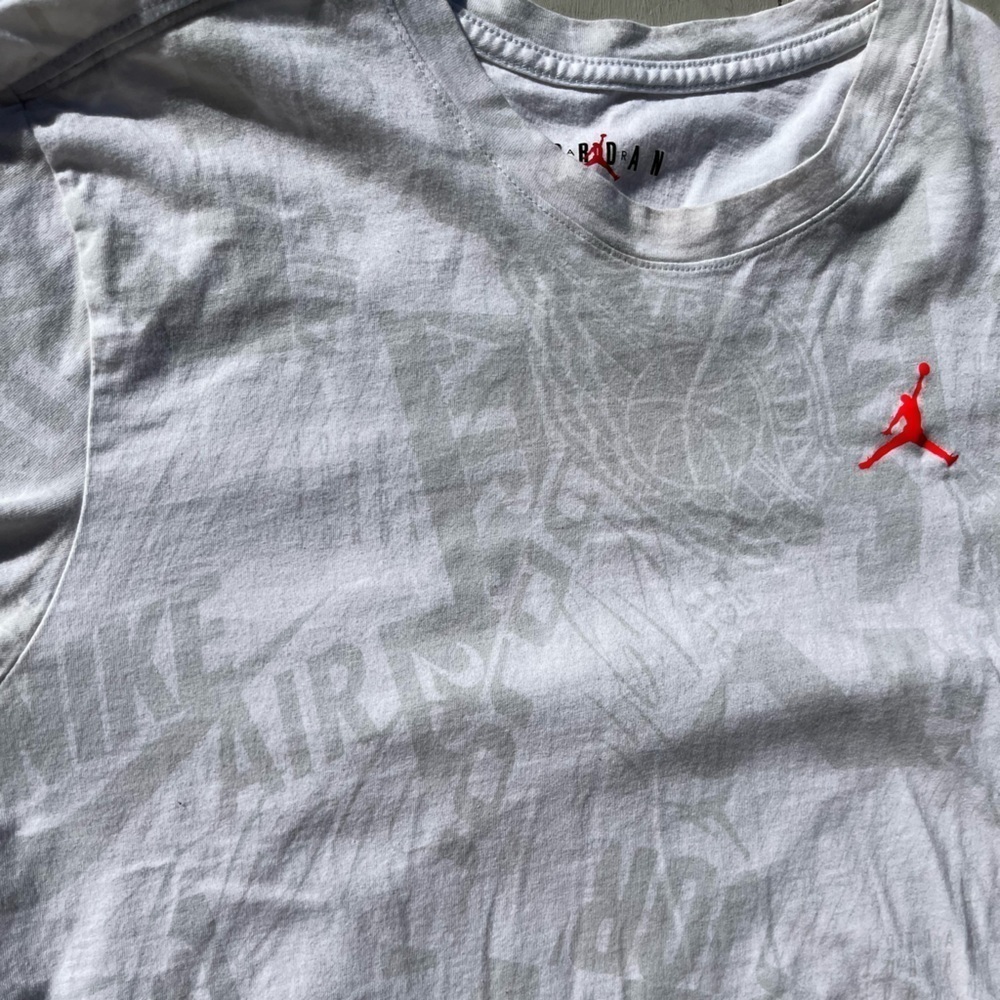 Women's Air Jordan T-Shirt White Jumpman Logo L Cotton All-Over Street NBA Icon
